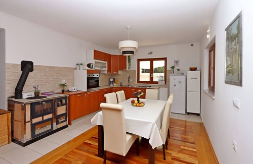 Lun Apartamento | Apartamento para dos personas con terraza y vista al mar Lun, Pag (A-21905-a)