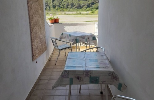 Suha Punta Apartamento | Apartamento para dos personas con terraza y vista al mar Kampor, Rab (A-4984-a)