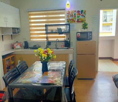 Cebu Apartamento | Two-Bedroom at San Remo Oasis