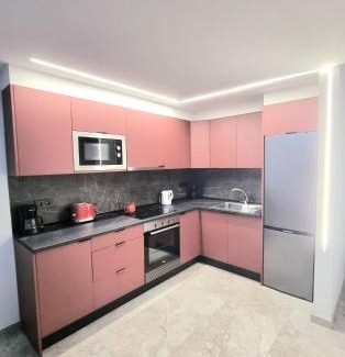 Los Cristianos Apartamento | Two-Bedroom ,central,wifi,sea view