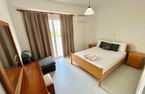 Neapolis Apartamento | Two Bedroom City Seaside Apartment