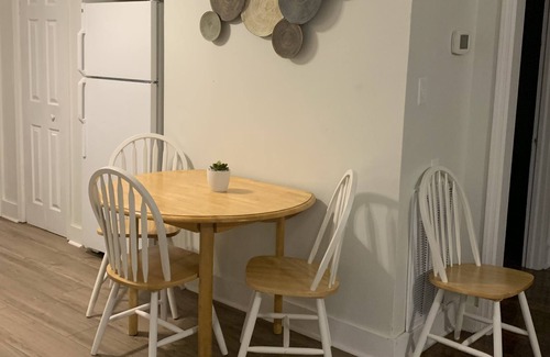 East Bend Casa | Two bedroom Cottage near Winston Salem