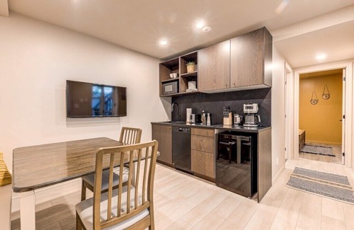 Vieux-Quebec-Cap-Blanc-colline Parlementaire Apartamento | Two bedroom Escape in Old Quebec