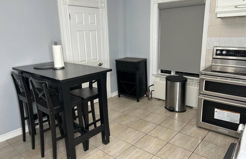 Brookhaven Casa | TWO BEDROOM EXECUTIVE VACATION HOME