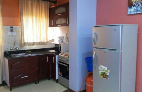 Kampala Casa | Casa completa amueblada de dos habitaciones con servicio gratuito de aeropuerto