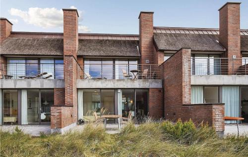 Sønderstrand Casa | Two-Bedroom Holiday Home Rømø With A Fireplace 03