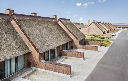Sønderstrand Casa | Two-Bedroom Holiday Home Rømø With A Fireplace 03