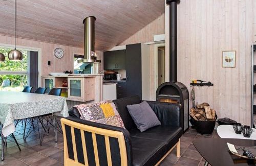 Arrild Ferieby Casa | Two-Bedroom Holiday home in Toftlund 5