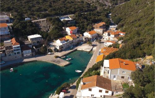 Zavalatica Casa | Two-Bedroom Holiday Home In Zavalatica