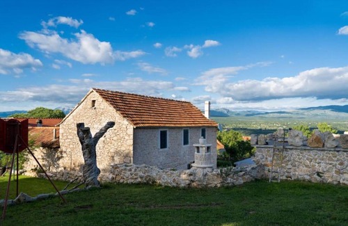 Drnis Casa | Two Bedroom Holiday Home