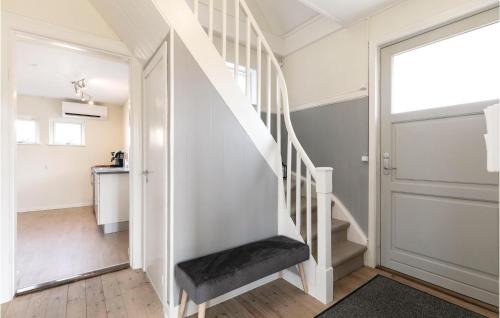 Gudhjem Casa | Two-Bedroom Holiday Home In Gudhjem