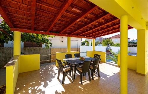 Sukosan Casa | Two-Bedroom Holiday Home In Sokusan