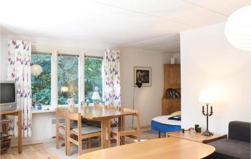 Loderup Casa | Two-Bedroom Holiday Home In Loderup