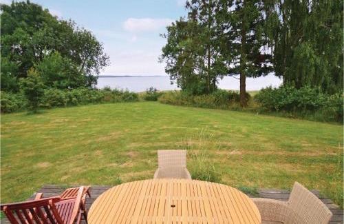Faxe Casa | Two-Bedroom Holiday Home In Faxe