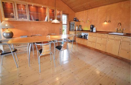 Faxe Casa | Two-Bedroom Holiday Home In Faxe