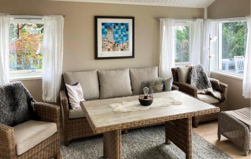 Raade Casa | Two-Bedroom Holiday Home In Rygge