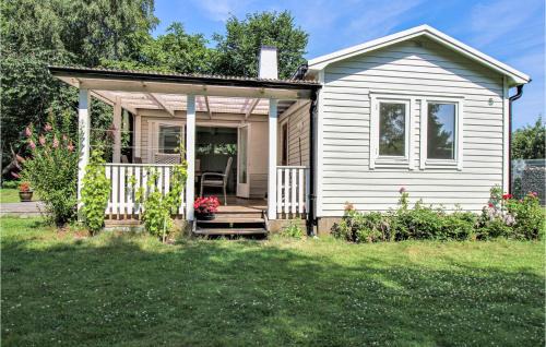 Jonstorp Casa | Two-Bedroom Holiday Home In Jonstorp