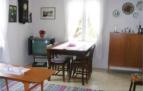 Vimmerby Casa | Two-Bedroom Holiday Home In Vimmerby