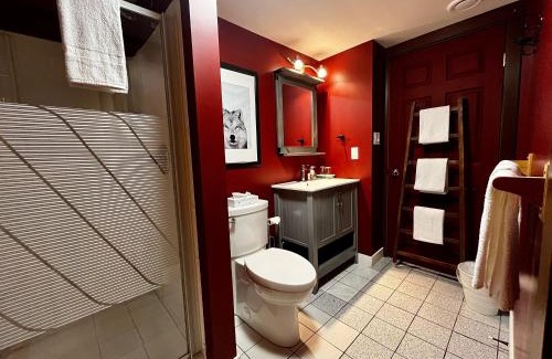 East Kootenay Casa | Two Bedroom House by Snow Valley Lodging