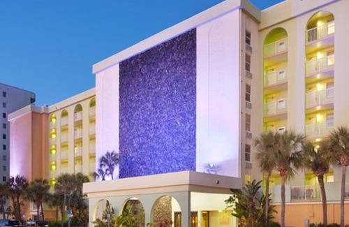 Daytona Beach Shores Complejo | Two Bedroom Ocean Front Condo, Daytona Beach 3720516