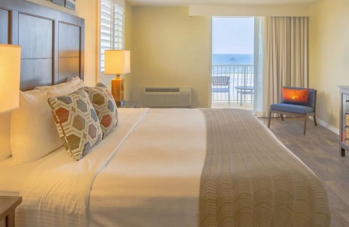 Ormond Shores Complejo | Two Bedroom, Ocean Front Condo, Ormond Beach 2444311