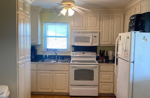 Jarreau Casa | Two bedroom one bath house on the beautiful FALSE RIVER. Pet friendly.