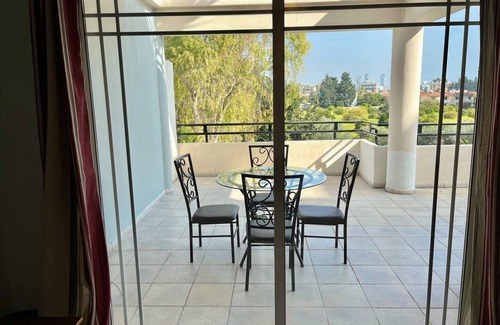 Neapolis Apartamento | Two Bedroom Seaside Apartment