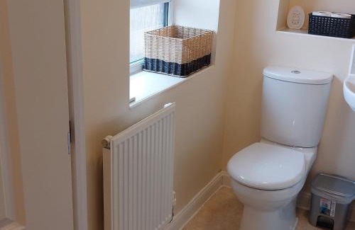 Smethwick Apartamento | Two Bedroom Semi-detached Modern House in Birmingham