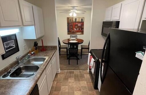 Janesville Apartamento | Two Bedroom Serviced Residence In Quiet Neighborhood