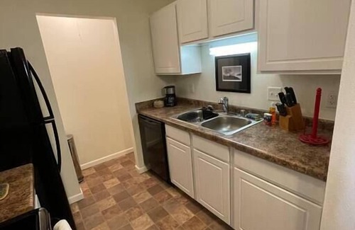 Janesville Apartamento | Two Bedroom Serviced Residence In Quiet Neighborhood