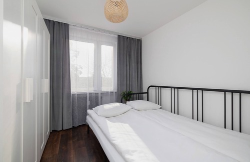 Krakow Apartamento | Two-bedroom Strzelców 9 by Renters