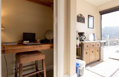 Salinas Casa | Two Bedroom Suite Spectacular Views 30 Day Rental