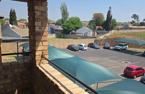 Alberton Apartamento | Two Bedroom townhouse THE PINES ALBERTSDAL