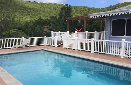 Westbury Casa | Villa de dos habitaciones con piscina en la hermosa Nevis