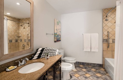 Frigate Bay Apartamento | Two-Bedroom Villa with Ocean View