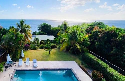 Bois d'Orange Villa | Two Bedroom Villa with Private Pool Near to Beaches - Date House villa