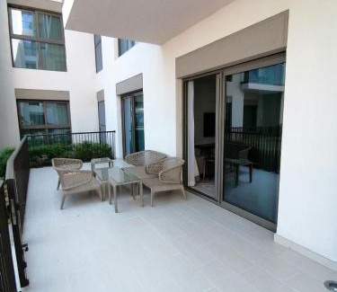 Sharm Apartamento | Two Bedrooms Apartment at Address Residence Fujairah