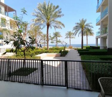 Sharm Apartamento | Two Bedrooms Apartment at Address Residence Fujairah