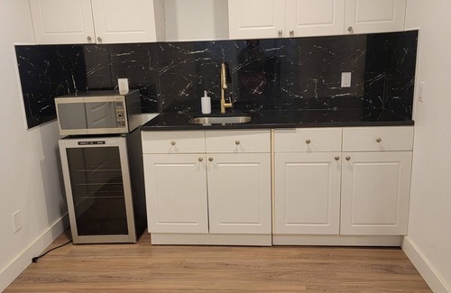 Sherwood Park Apartamento | Two Bedrooms Modern Cozy Suite