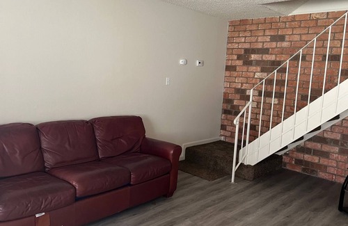 Antioch Condominio | Two bedrooms one Bath Two story Condo upto 6 people