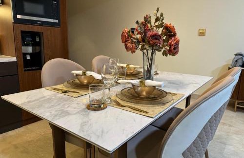Setiabudi Apartamento | Two Bedrooms, Two Bathrooms, Fully Furnished, Executive Apartment