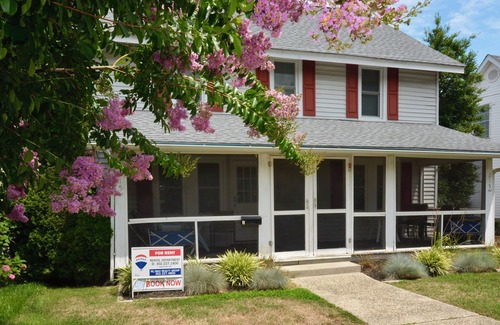 South Rehoboth Casa | SOLO 2. 5 BLOQUES A LA PLAYA 4BR PERROS DUPLEX AMIGOSOS PERROS 8 LENTES SUMINISTRADAS