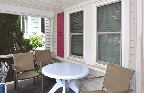 South Rehoboth Casa | SOLO 2. 5 BLOQUES A LA PLAYA 4BR PERROS DUPLEX AMIGOSOS PERROS 8 LENTES SUMINISTRADAS
