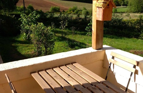 Moux-en-Morvan Chalet De Esquí | Two chalets on the edge of the woods for 6 people