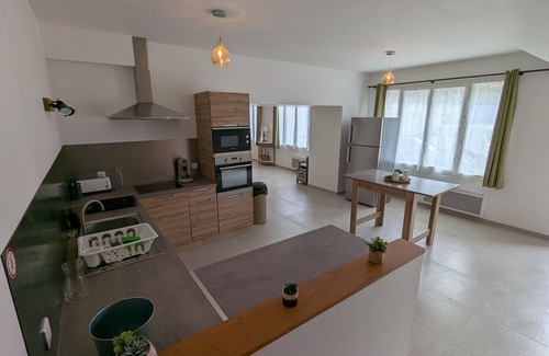 Boulay-les-Barres Cabaña | Dos casas rurales encantadoras cerca de Orleans con jardín y aparcamiento privado