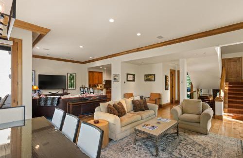 Snowmass Village Casa | Two Creeks by Snowmass Vacations