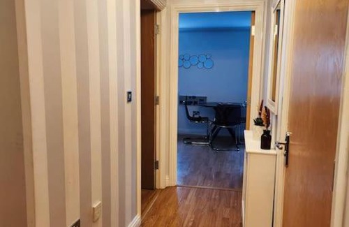 Hatfield Apartamento | Two Double Bedroom Apartment with Allocated Parking and Fast WiFi in Hatfield
