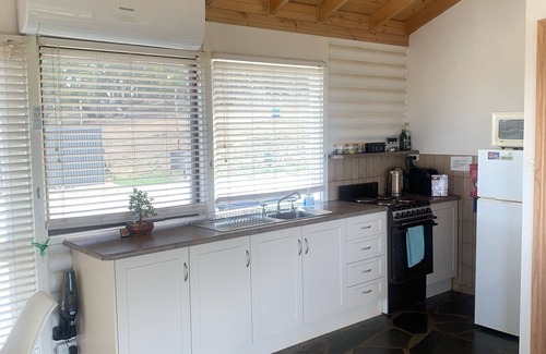 Sevenhill Cabina | Se7en On Sevenhill - "The Sunrise Cabin"