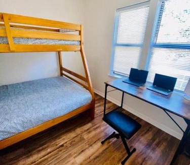 St. Petersburg - Clearwater Apartamento | Two Fully Equipped Apartments and a Studio 5 miles from the beach