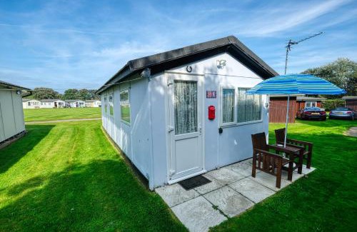 Mundesley Casa | Two Hoots Chalet
